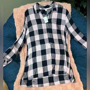 Plaid Button-Up Blouse - Pink and Black